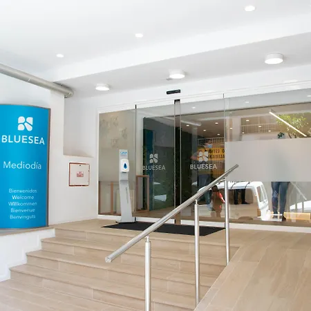 ホテル Bluesea Mediodia エル・アレナル